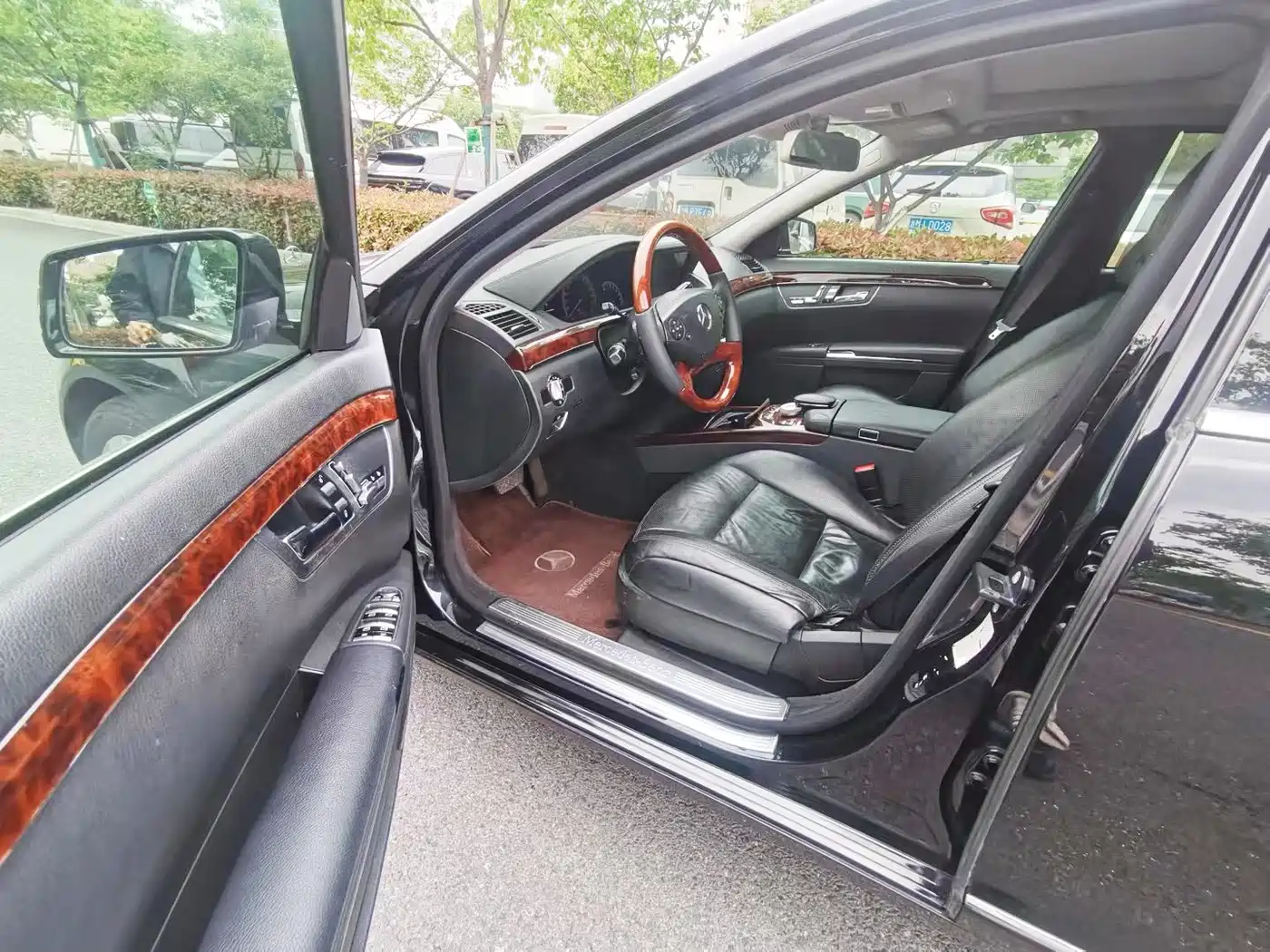 Mercedes-Benz S-Class 2010 S 300 L Luxury фото 6