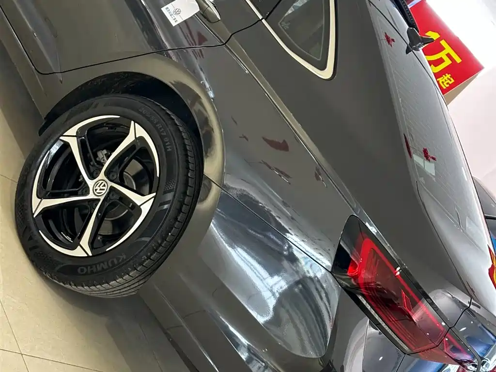 Volkswagen Sagitar 2025 300TSI DSG Surpass Edition фото 24