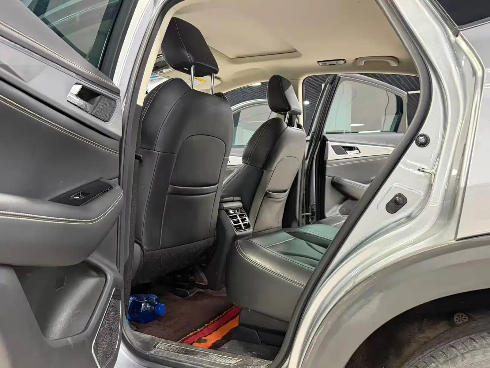 صورة 8 - Changan CS85