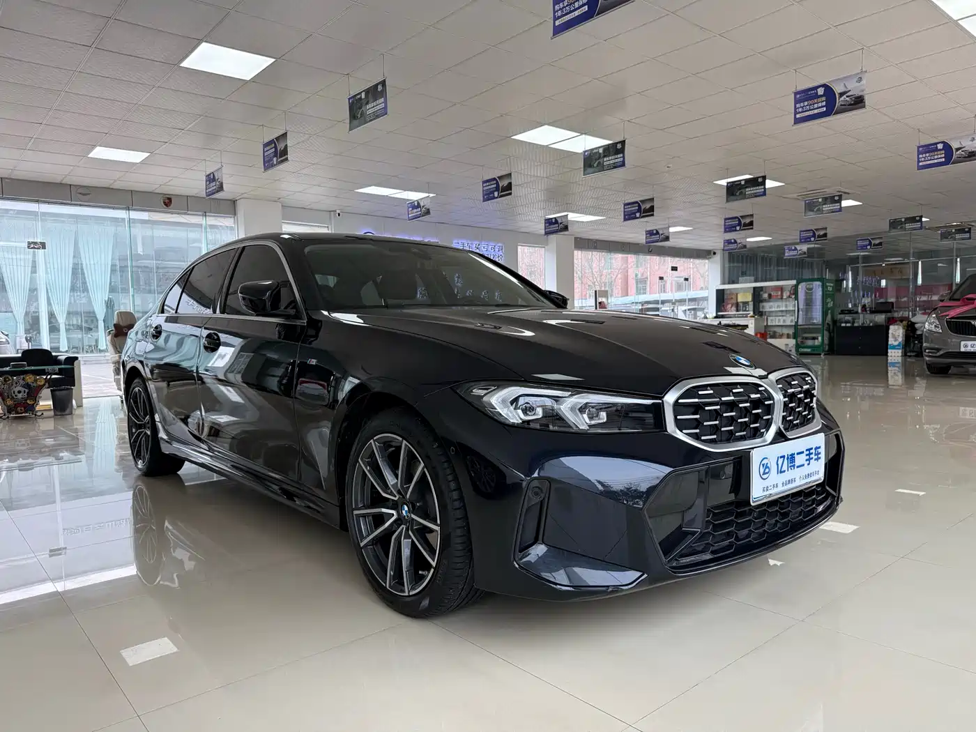 BMW 3 Series 2024 325Li xDrive M Sport Package фото 2