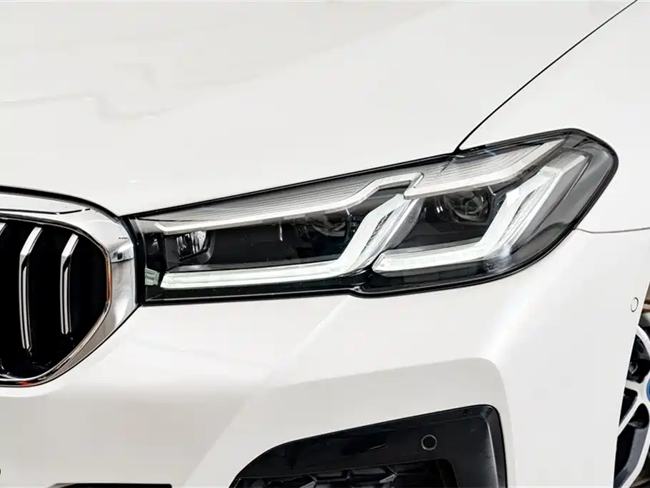 BMW 5 SERIES NEW ENERGY