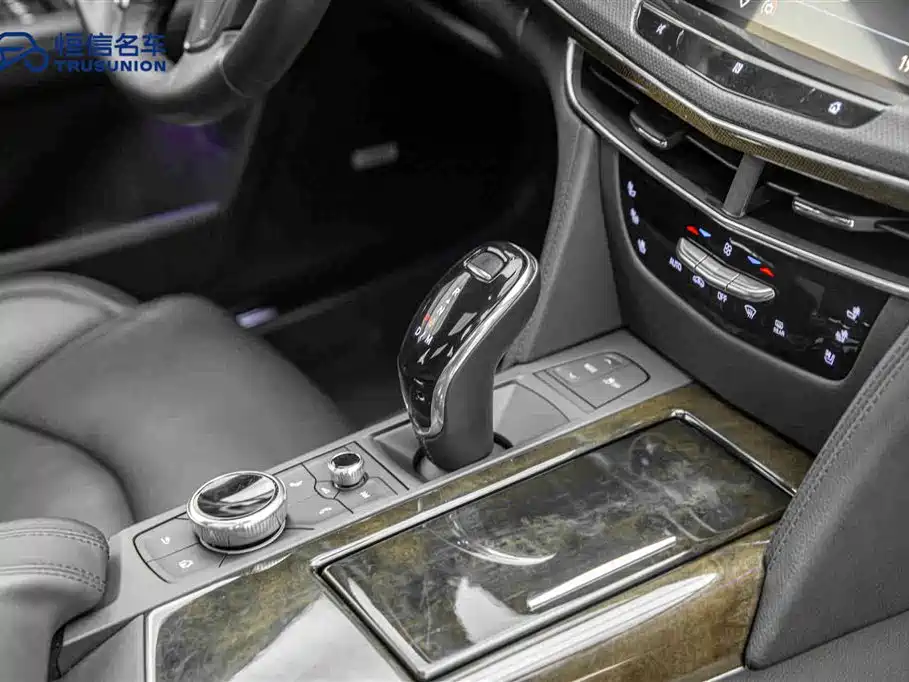 Cadillac CT6 2022 28T Luxury фото 19
