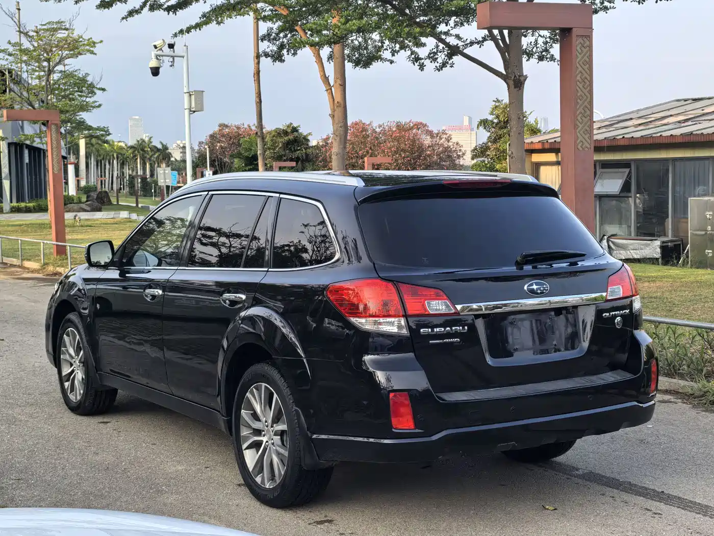 Subaru Outback 2014 2.5i Elegance Sport Edition фото 6