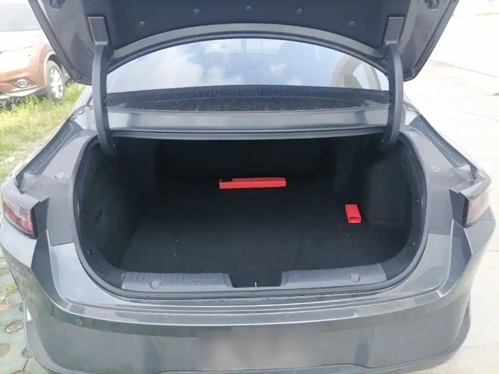 Changan Qiyuan A05 2024 2024 Deluxe Edition 70 Surpass
