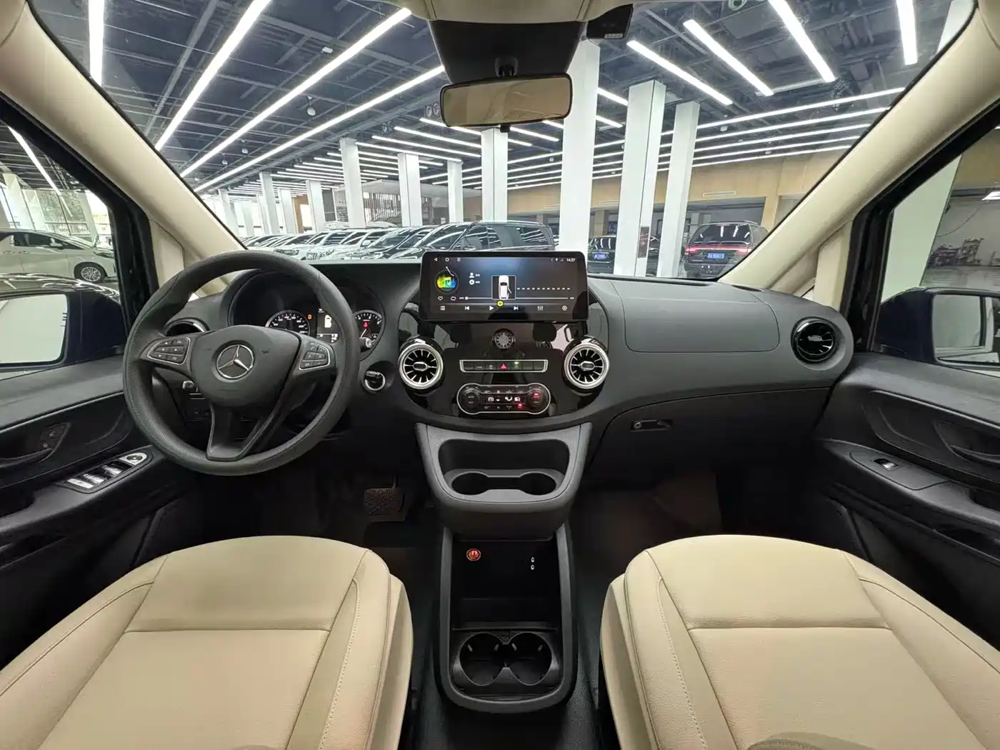 MERCEDES-BENZ VITO
