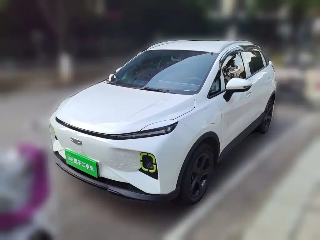 Фото 1 - Geely Geometry E Firefly