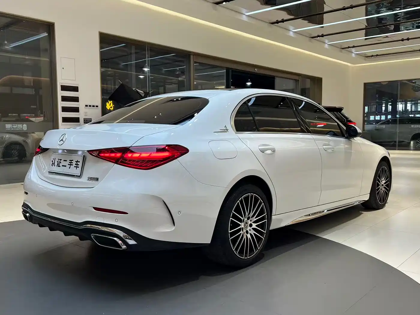 Mercedes-Benz C-Class 2023 Facelift II C 260 L Sport Edition фото 20