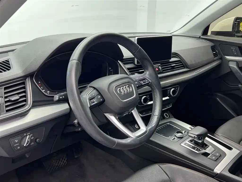 Audi Q5L 2018 40 TFSI Prestige Fashion (China V) фото 13