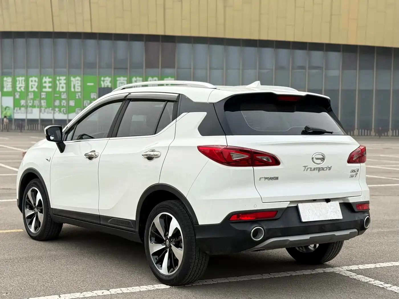 GAC Trumpchi Trumpchi GS3 2017 Model 200T Automatic Luxury Edition фото 9