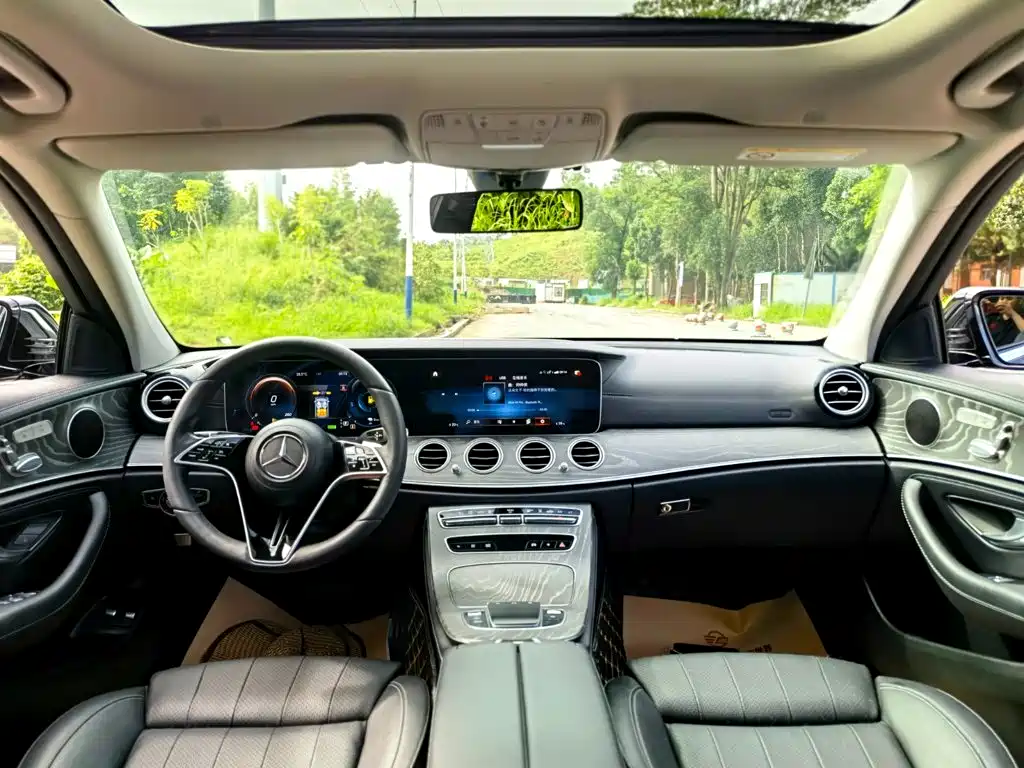 Фото 8 - Mercedes-Benz E-Class New Energy