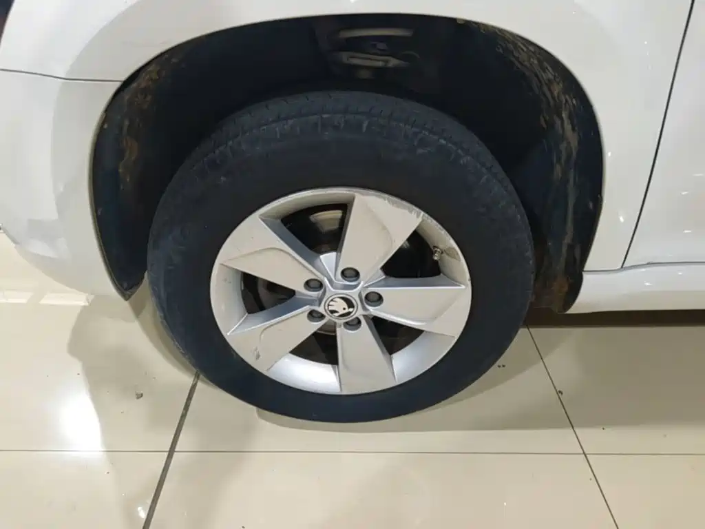 Photo 23 - Škoda Yeti