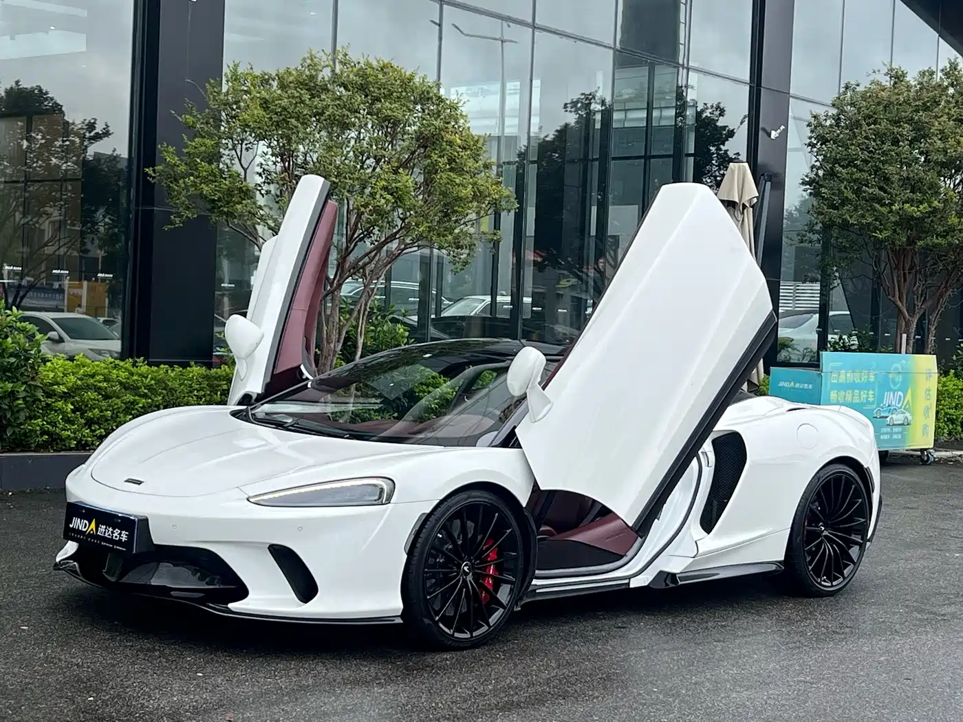 McLaren GT 2023 2023 4.0T Standard Model