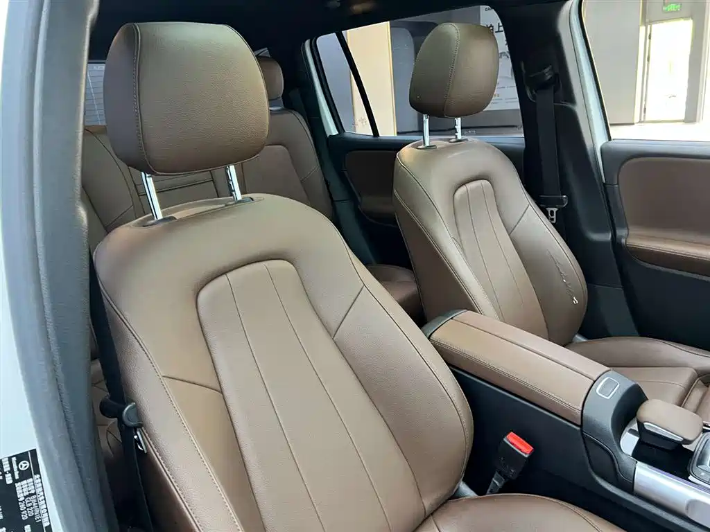 Mercedes-Benz GLB 2023 GLB 220 Style фото 18