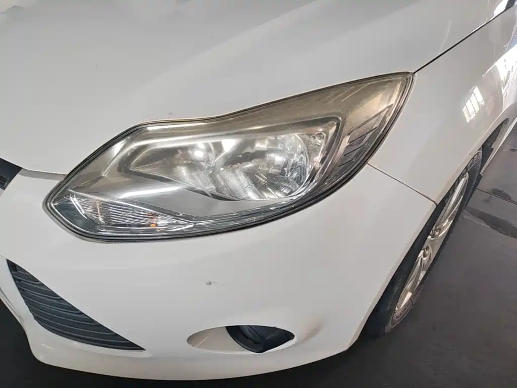 Ford Focus 2015 2012 Sedan 1.6L Manual Comfort
