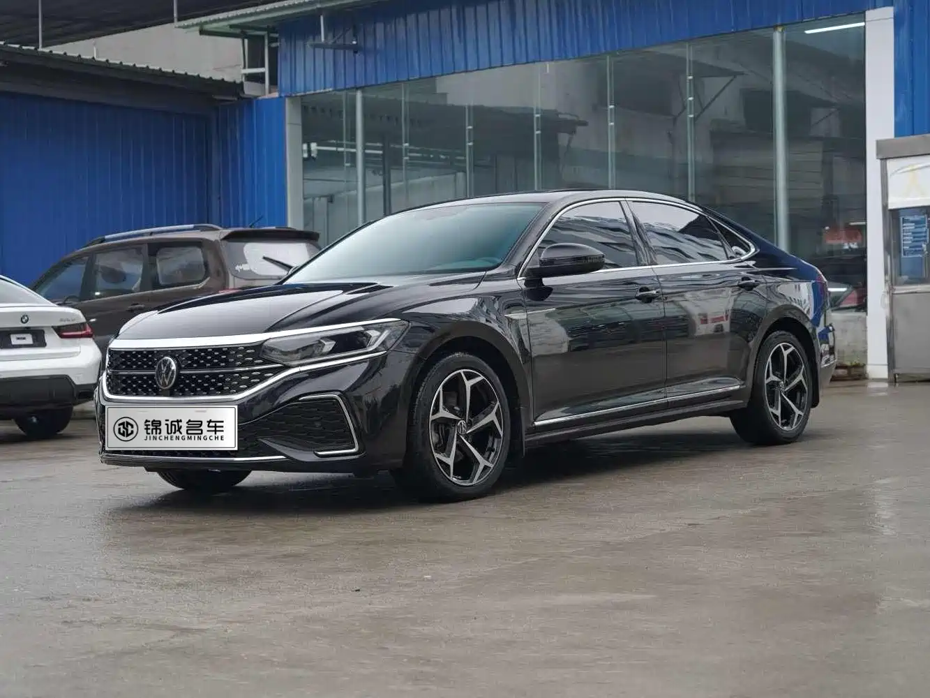 Volkswagen Passat 2023 330TSI Starlight Elite Edition