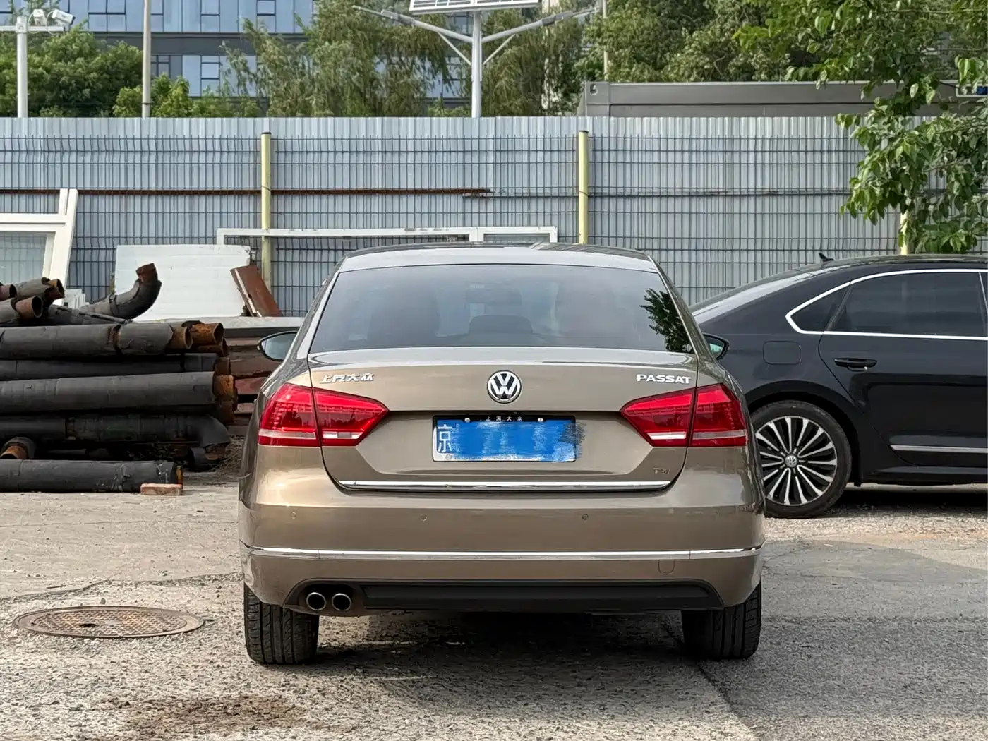 Volkswagen Passat 2014 1.8TSI DSG Executive Edition фото 5