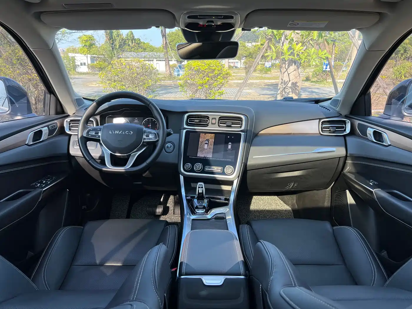 Lynk & Co 01 2019 2.0T 2WD Type Pro Version China V фото 10
