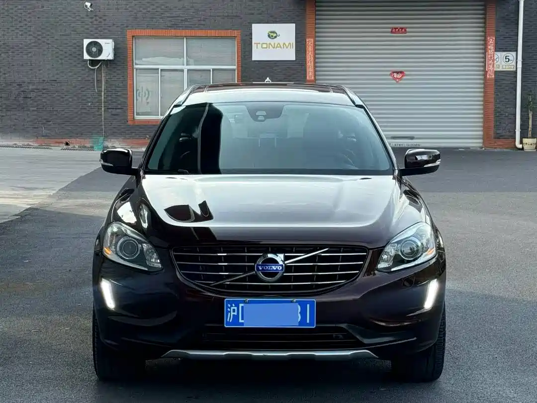 Photo 1 - Volvo XC60 (Import)
