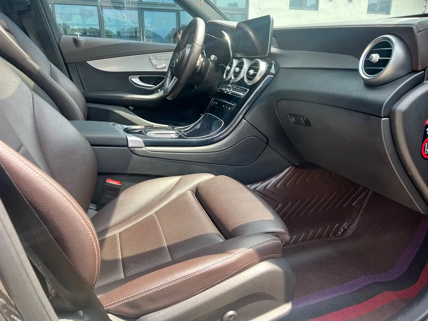 Mercedes-Benz GLC 2022 Facelift III GLC 260 L 4MATIC Dynamic фото 9