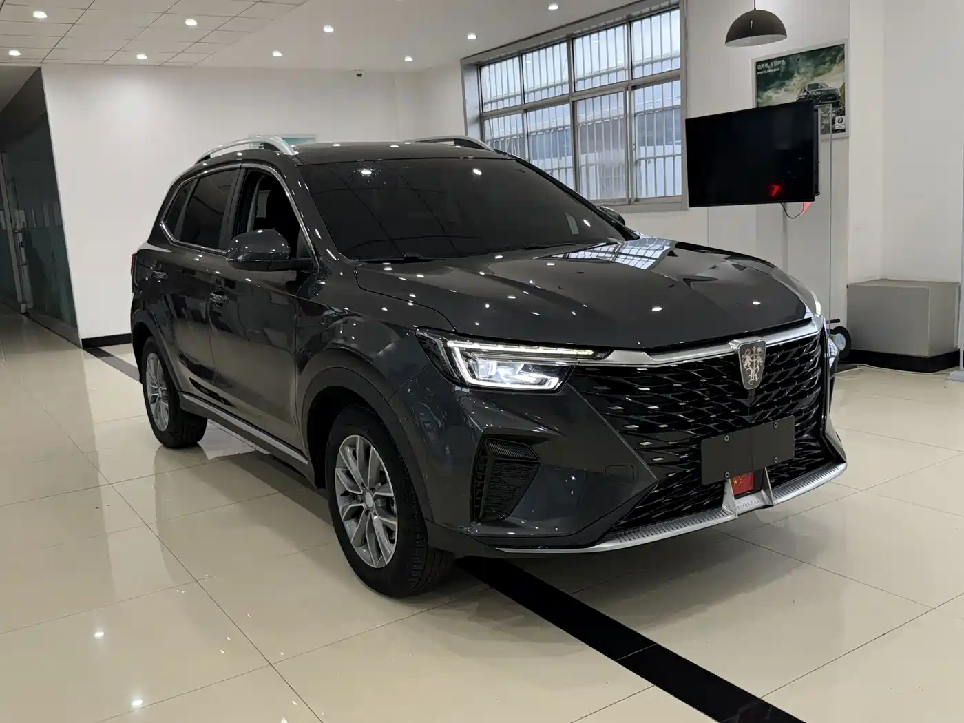 Roewe RX5 2024 2023 PLUS 330TGI Automatic Trend-leading Smart Benefit Edition