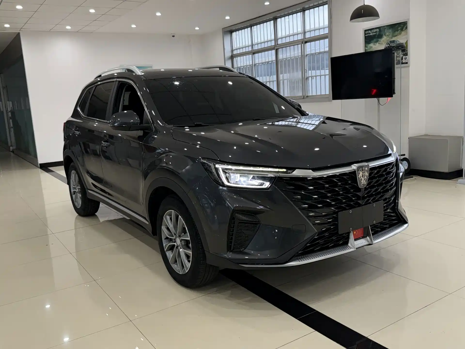 Photo 7 - Roewe RX5
