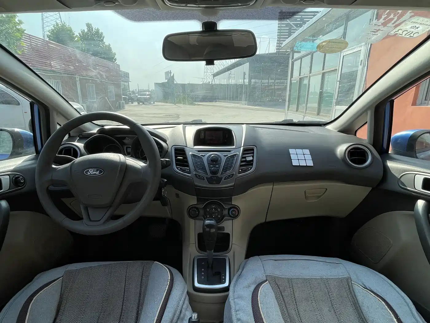 Ford Fiesta 2012 2011 Hatchback 1.5L Automatic Fashion