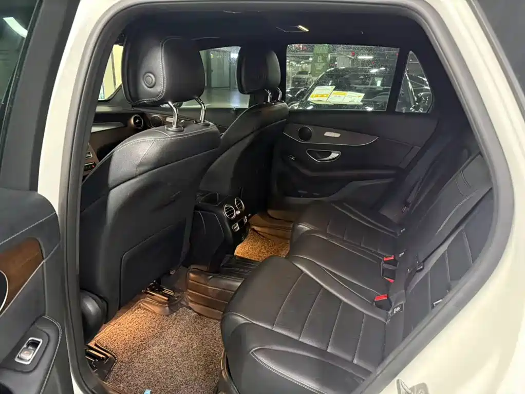Mercedes-Benz GLC, миниатюра 8