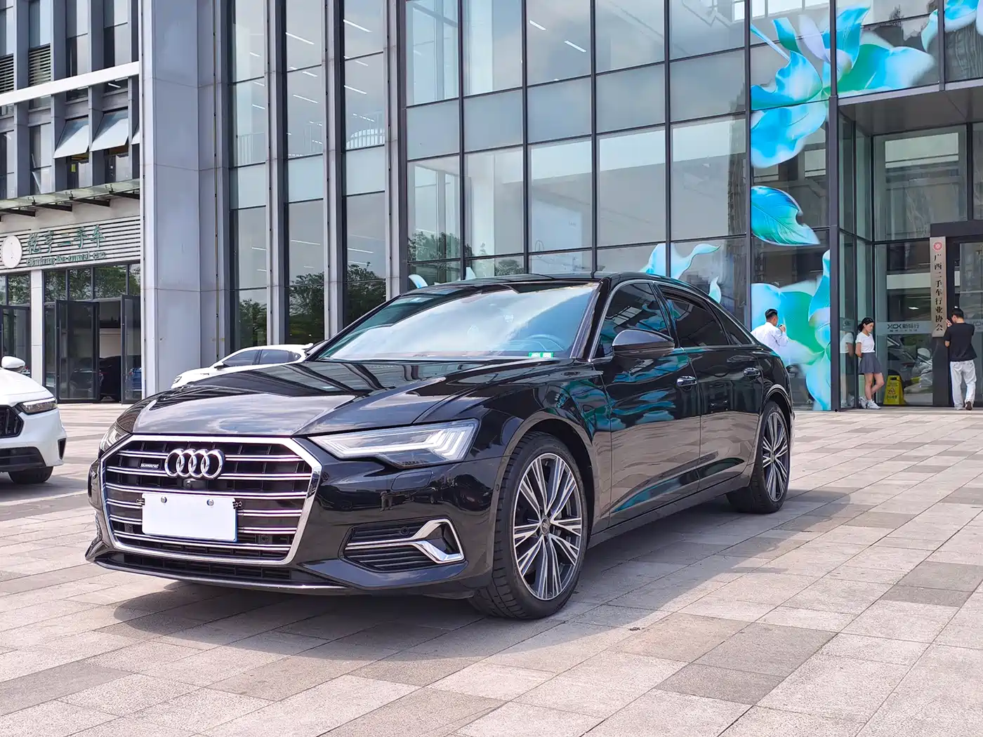 Audi A6L 2023 Facelift 55 TFSI quattro Flagship Elegance