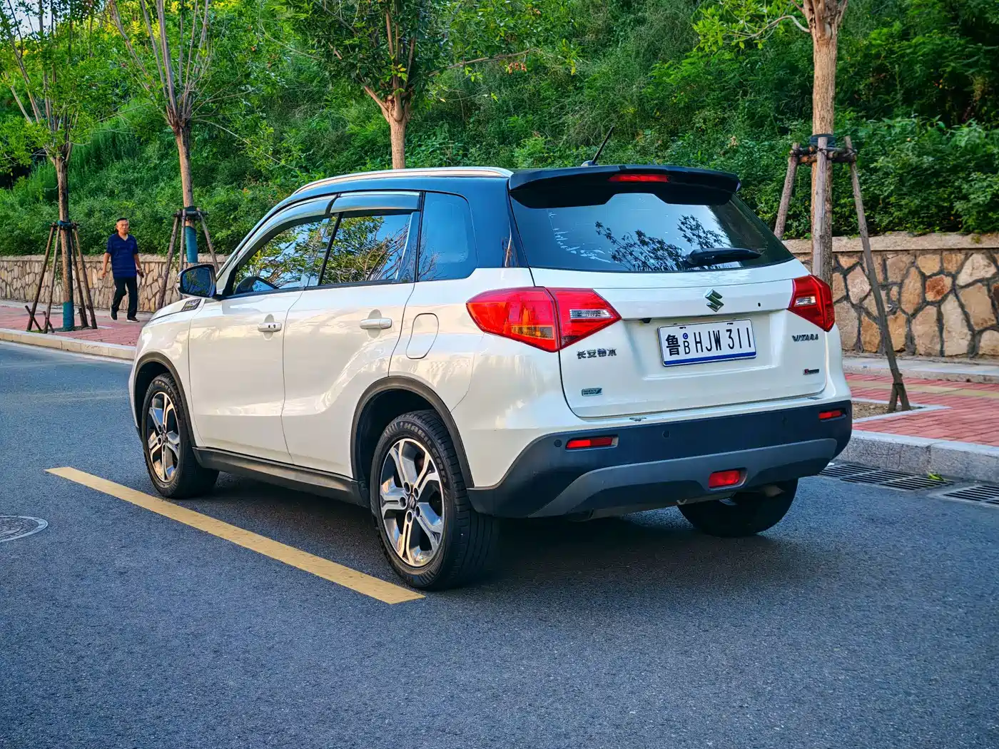 Suzuki Vitara 2019 2018 1.4T Auto 2WD Starlight Edition