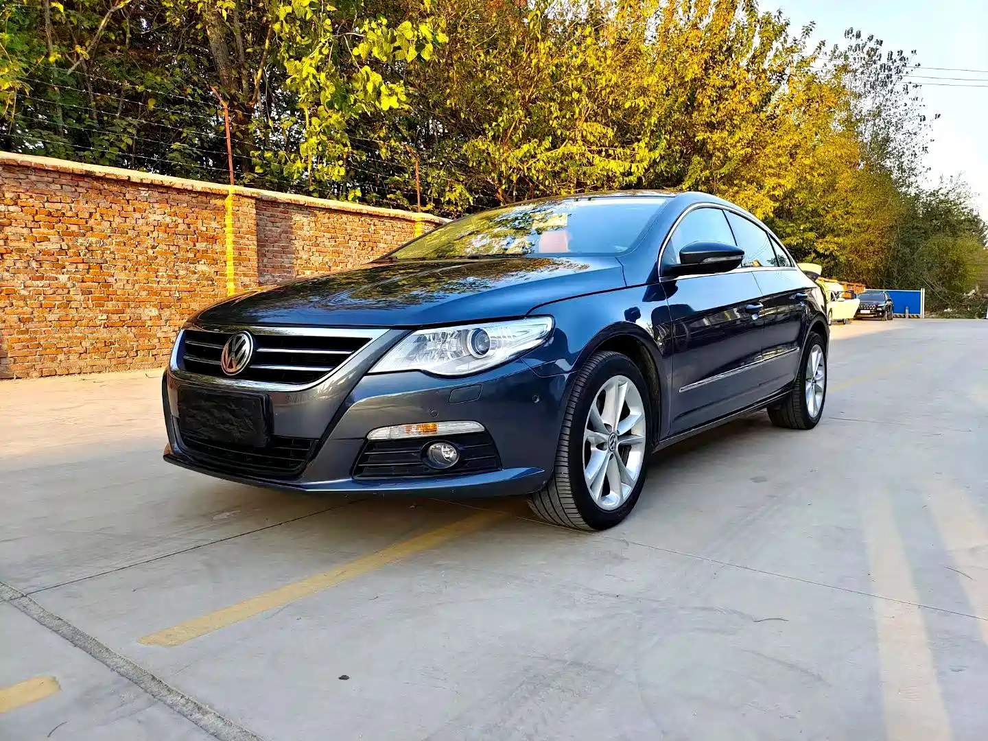 Photo 1 - Volkswagen CC