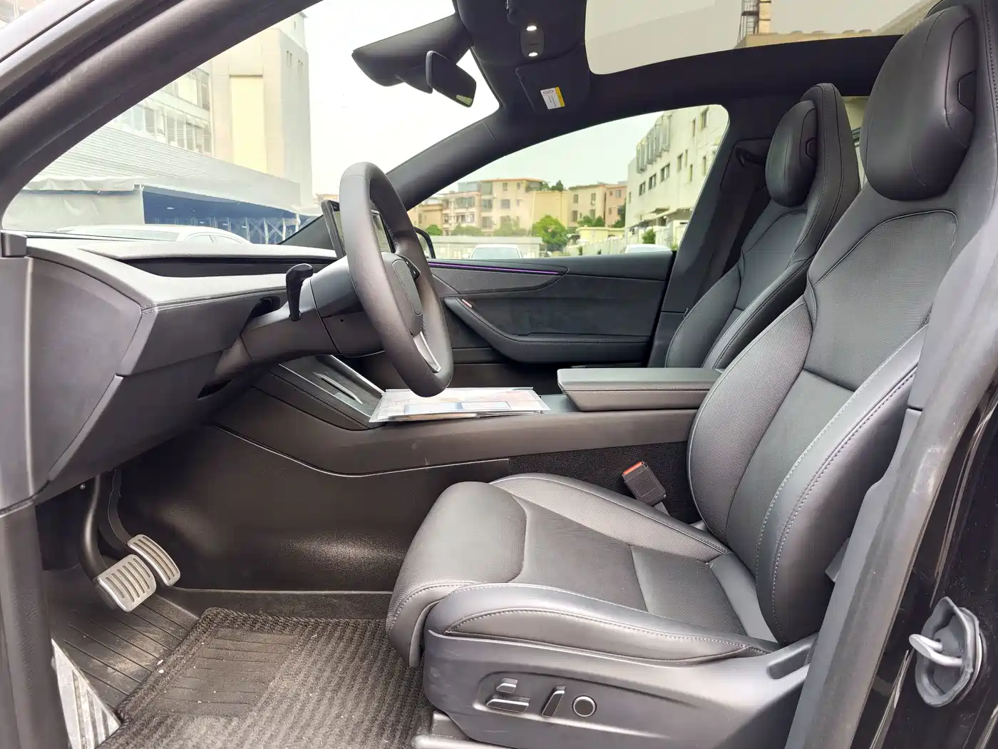 Tesla Model Y L 2026 2025 Facelift Long Range AWD