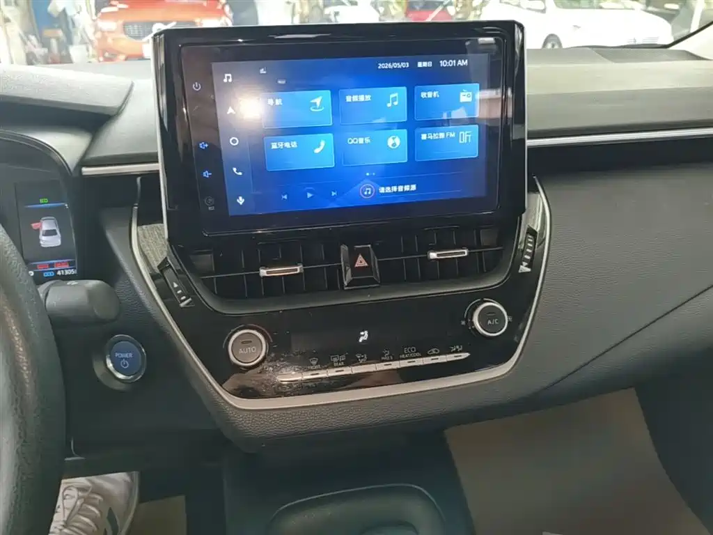 Toyota Corolla 2021 Hybrid 1.8L E-CVT Elite Edition фото 13