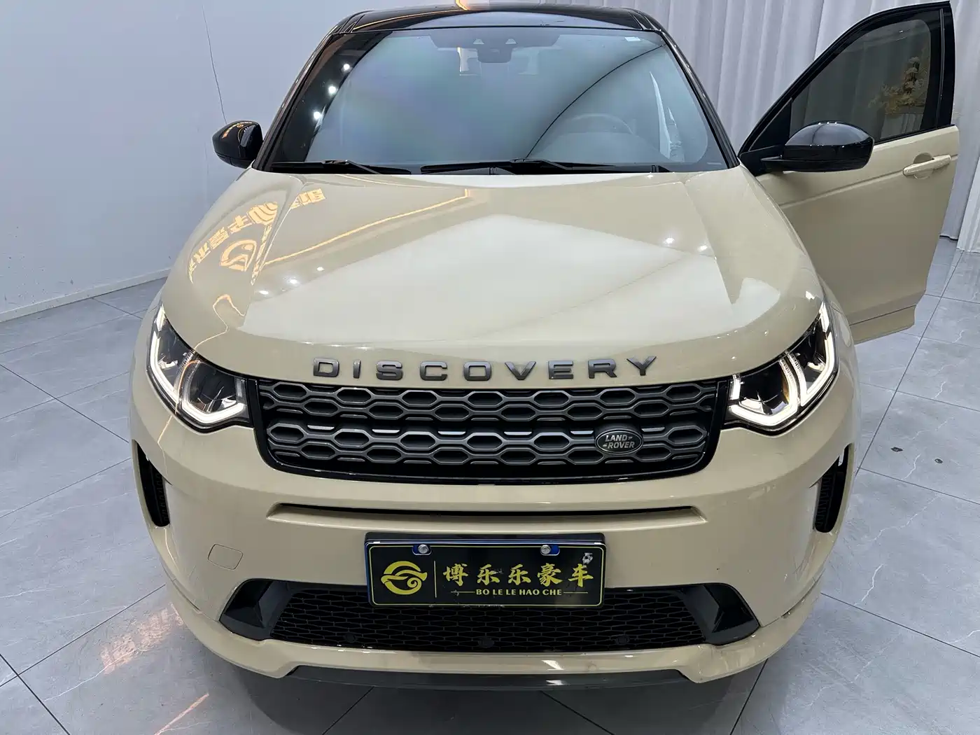 Land Rover Discovery Sport 2021 249PS R-Dynamic S Performance Edition фото 7