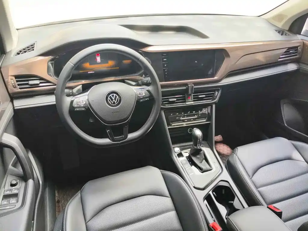 Volkswagen Tharu, миниатюра 23