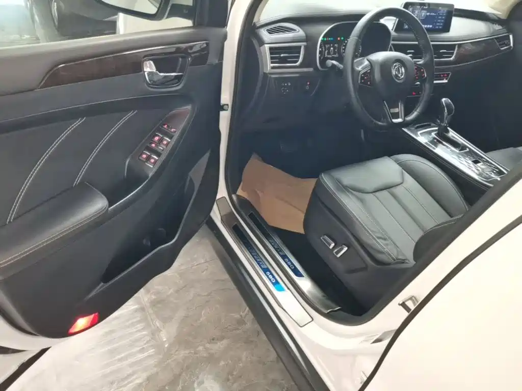 Dongfeng Fengguang Fengguang 580 2020 2020 1.5T CVT Luxury