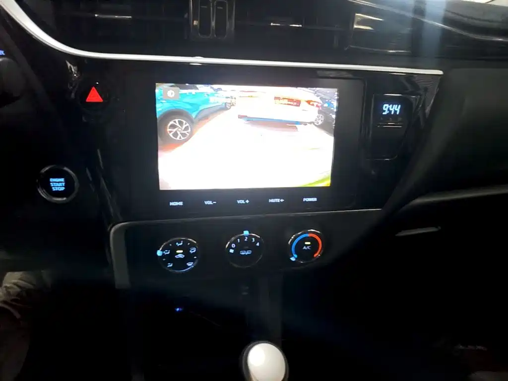 Toyota Corolla 2018 1.2T S-CVT GL-i Smart Shine Edition фото 13