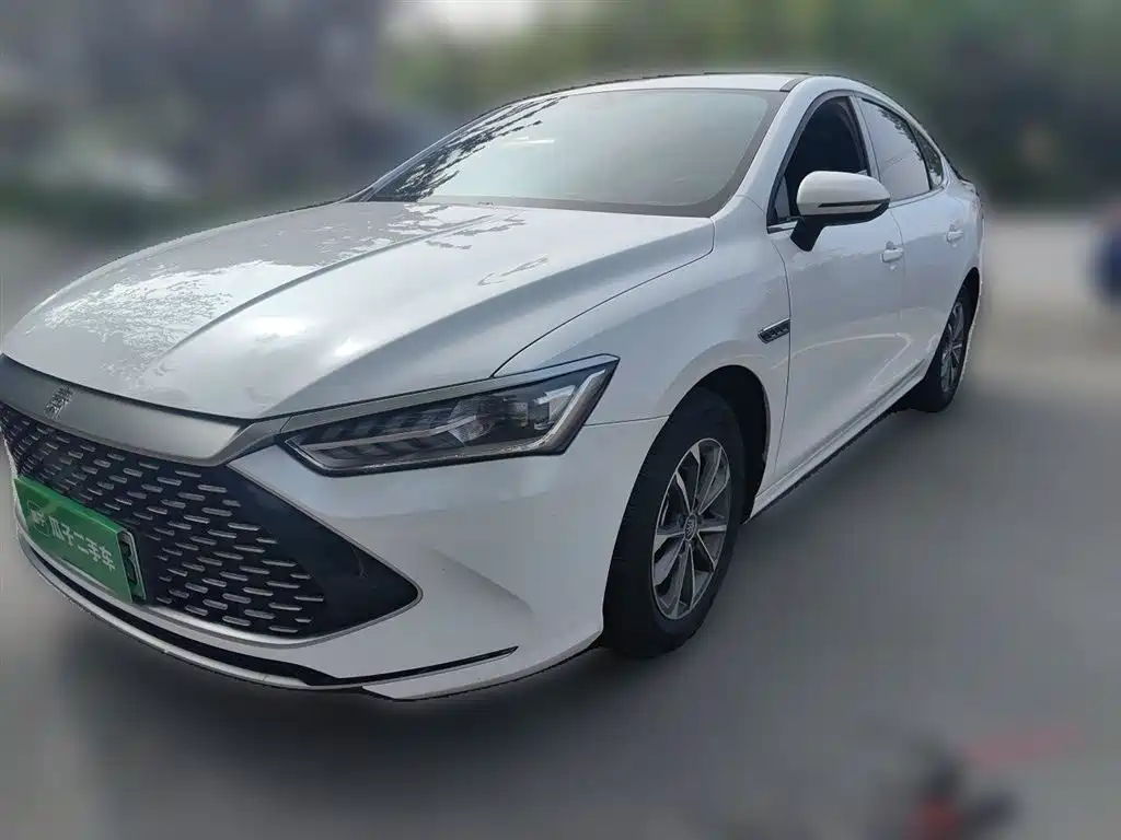 BYD Qin PLUS 2021 DM-i 55KM Premium