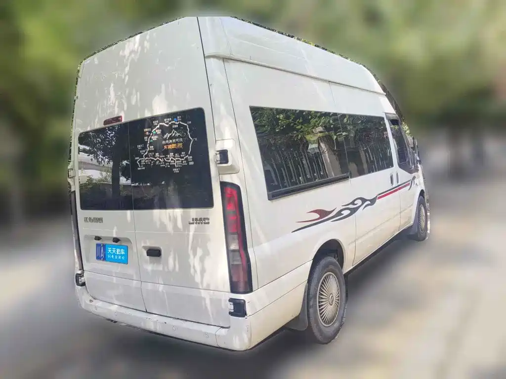 Jiangling JMC Fushun 2023 2022 2.0T Manual Multi-purpose Passenger Vehicle Medium Wheelbase High Roof 6-7 seater