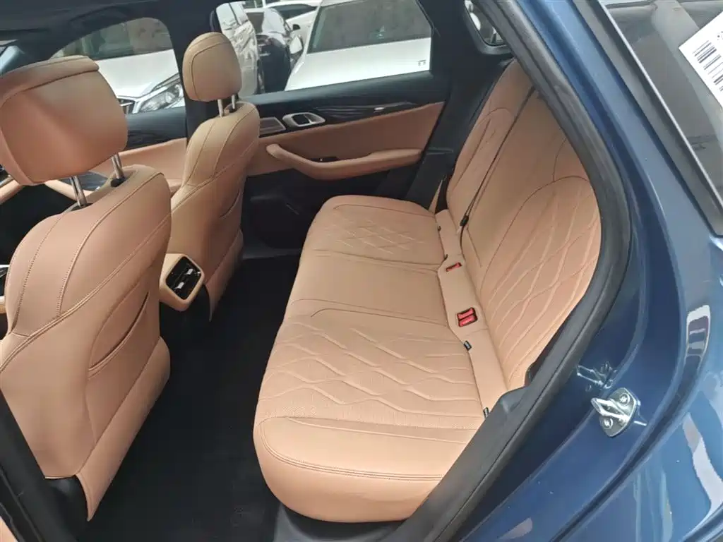 Geely Galaxy Galaxy A7 2025 EM-i фото 17