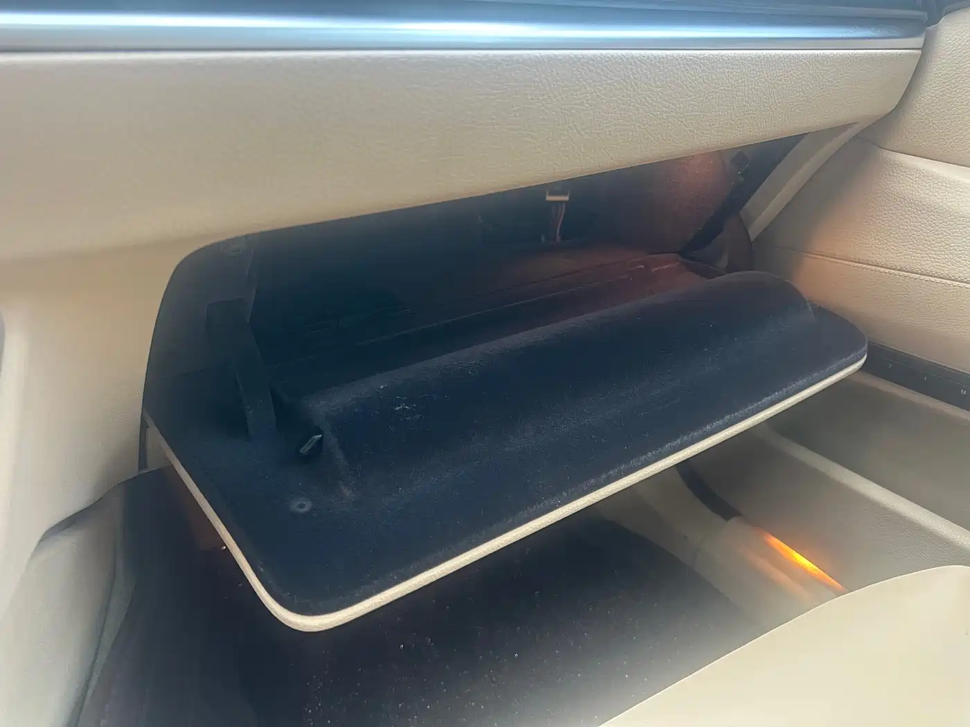 BMW 5 Series GT 2011 535i Elegance фото 22