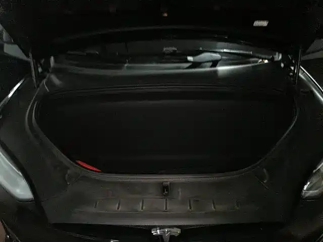 Tesla Model X 2023 Dual Motor All-Wheel Drive Edition — фото 3