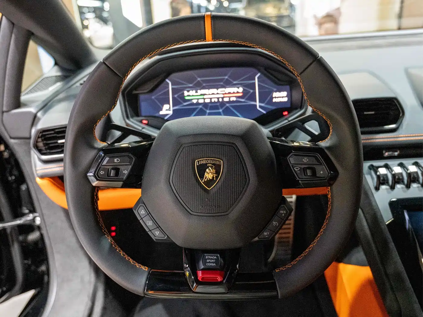 LAMBORGHINI HURACÁN