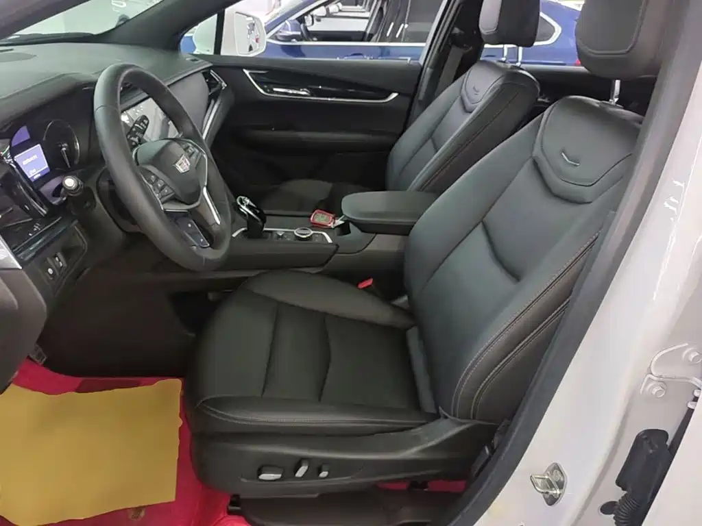 Cadillac XT5 2023 2022 2.0T 2WD Luxury