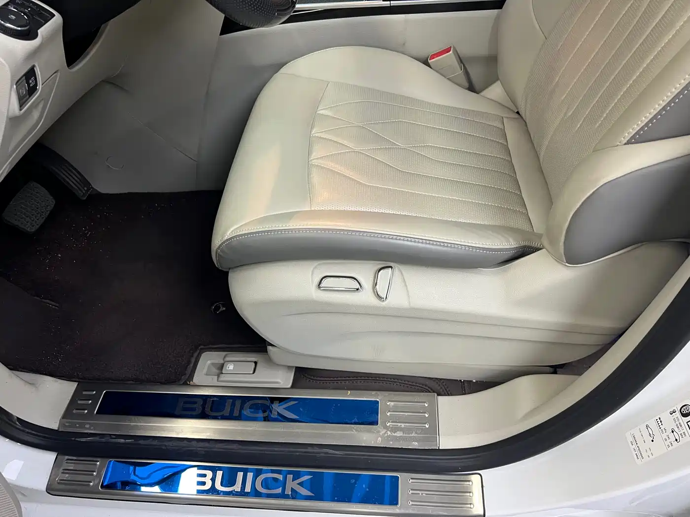 Buick GL8 2021 Land Business Class 652T Luxury фото 19