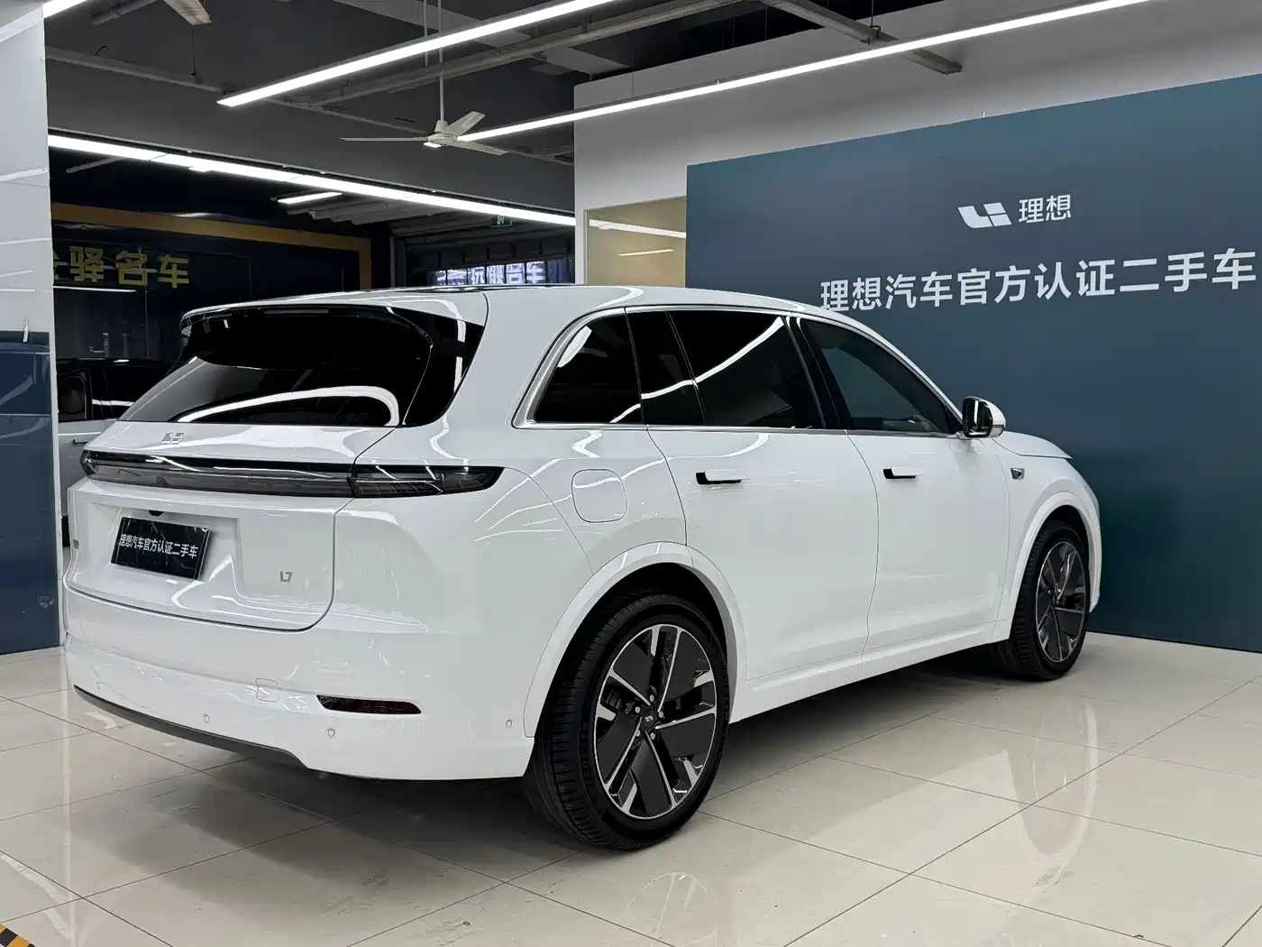 Li Auto IDEAL L7