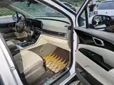 Фото 13 - Kia Carnival