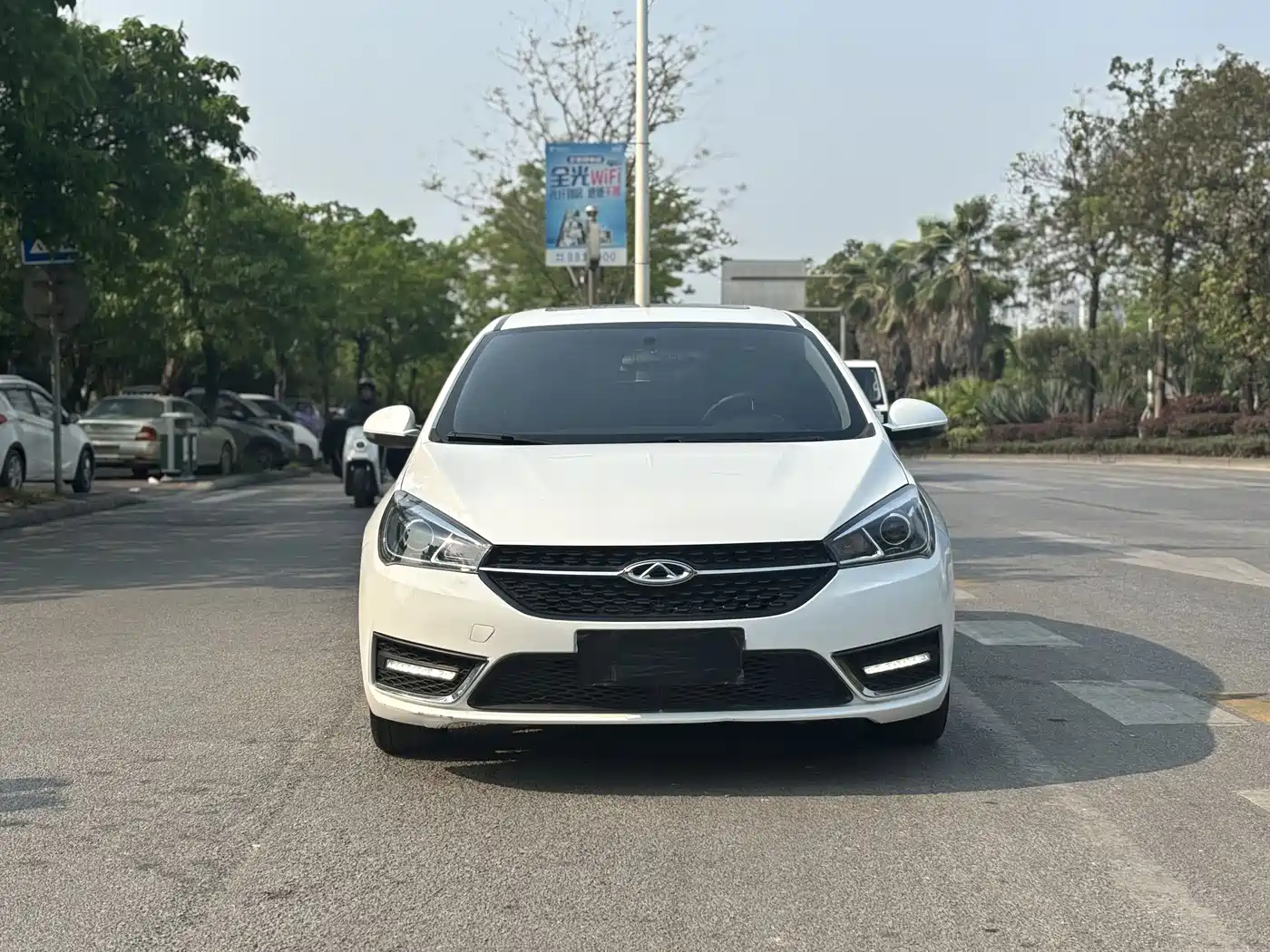 Photo 2 - Chery Arrizo 5