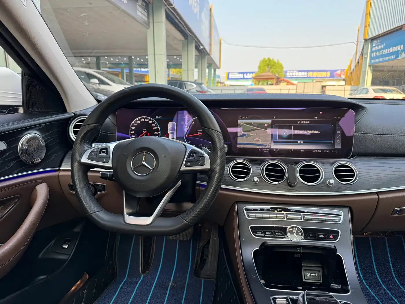 Mercedes-Benz E-Class 2018 Facelift E 300 L Sport Luxury фото 13