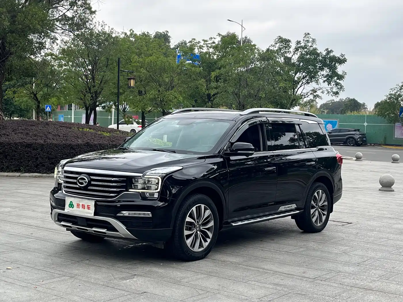 GAC Trumpchi Trumpchi GS8 2017 320T 2WD Luxury Smart Connect (7-seater)