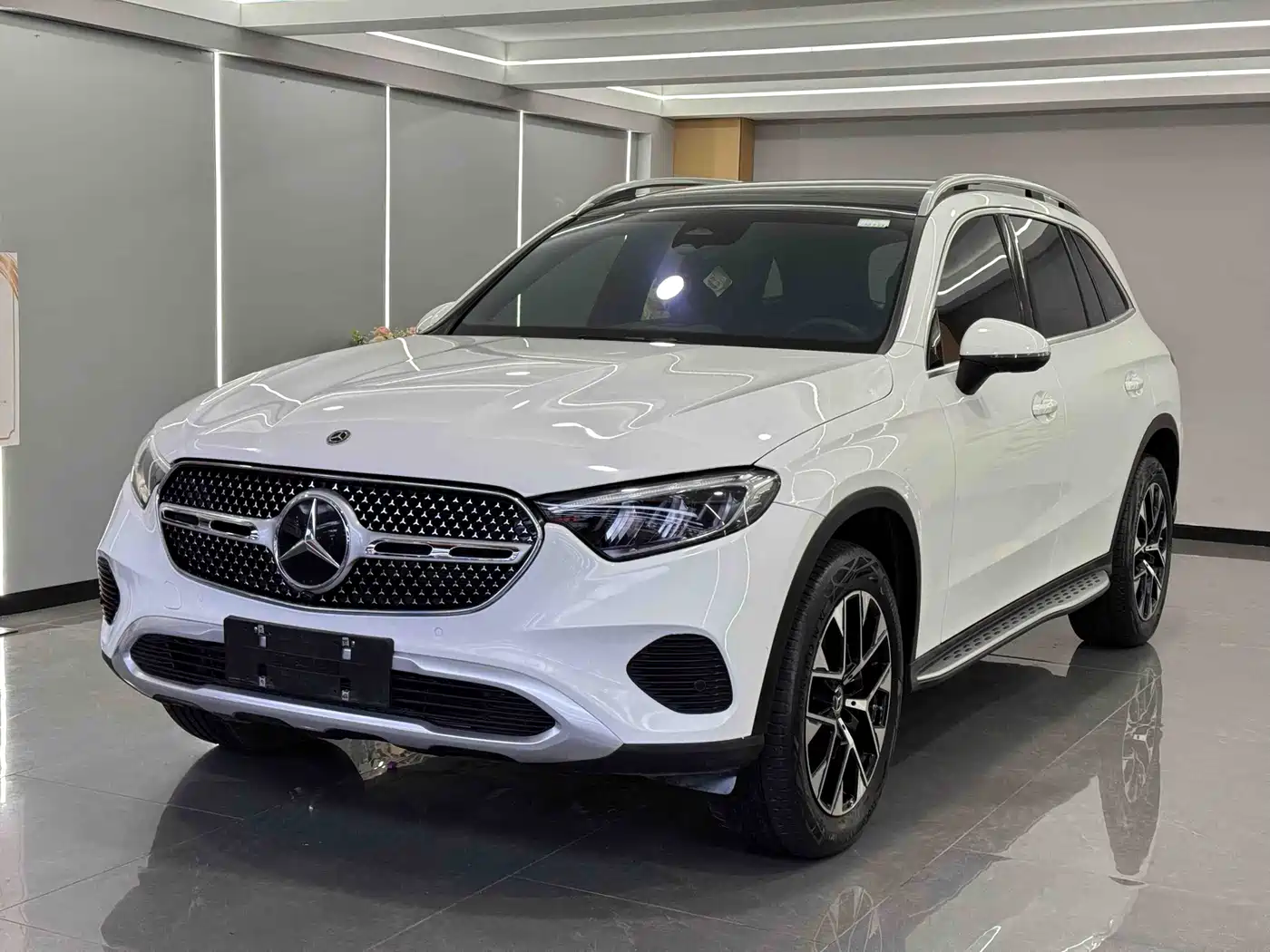Mercedes-Benz GLC 2024 GLC 260 L 4MATIC Luxury 7-seater